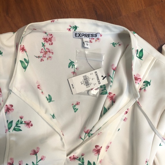 EXPRESS NWT floral A line flounce dress size L - Picture 2 of 5